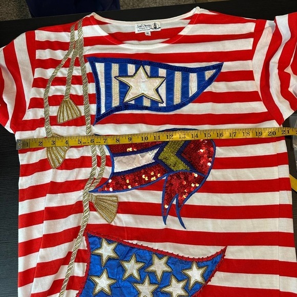 Sail Away Red & White Striped Embroidered Sequin Knit Top Women's Size Medium - Picture 9 of 11